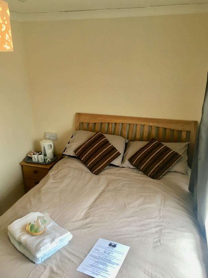 Macleods Guest house 3*