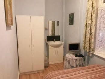 Myroomz Orchid