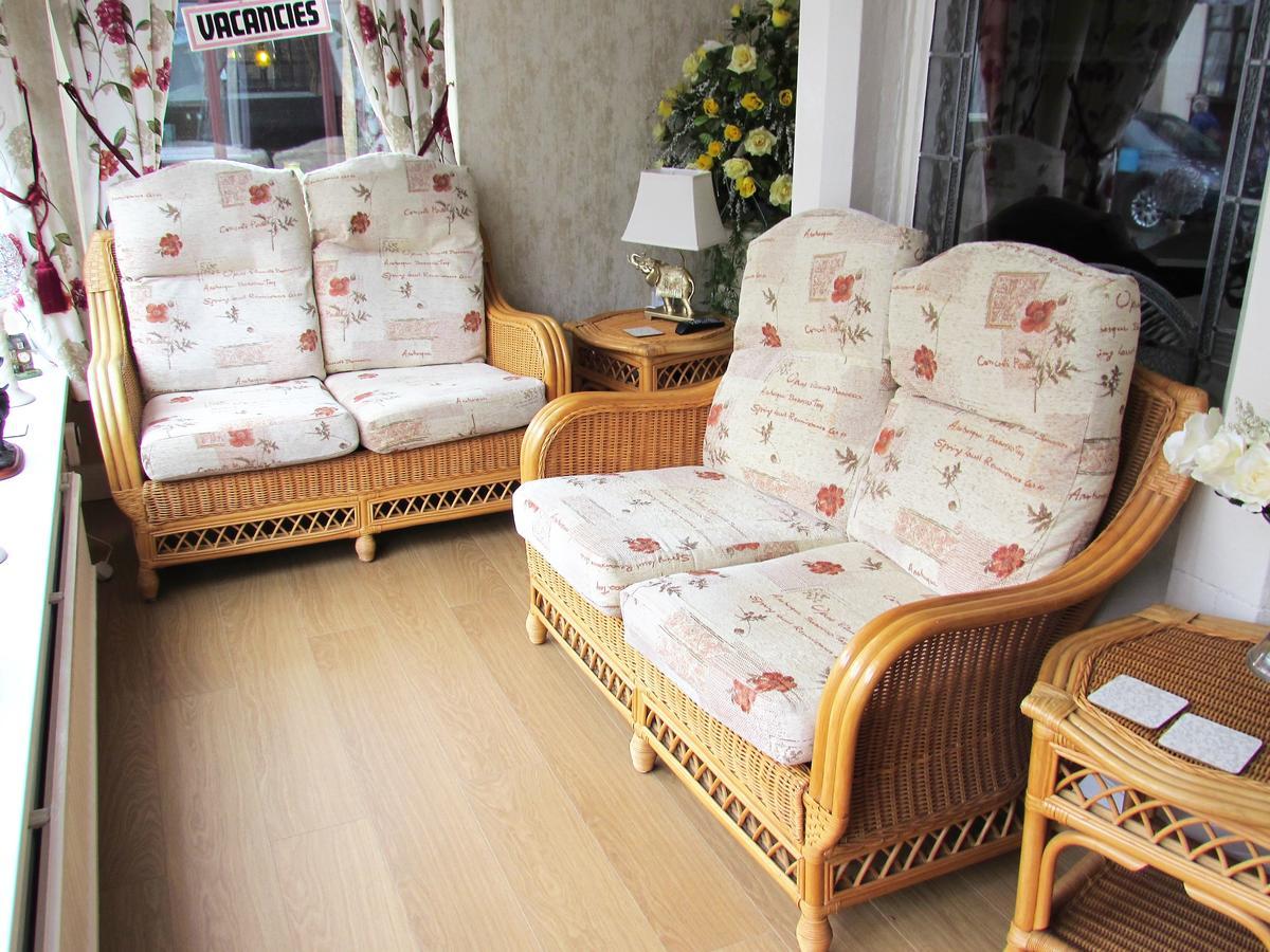 Hotel Rhoslyn 2*