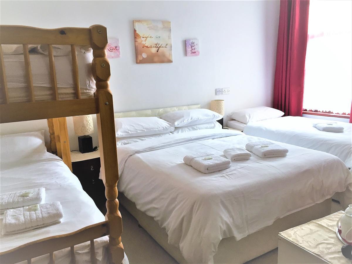 Lyndhurst Bed & Breakfast