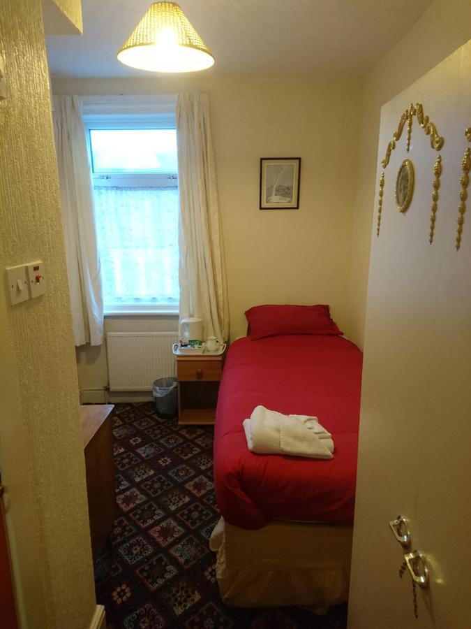 Fernlea 2* Blackpool