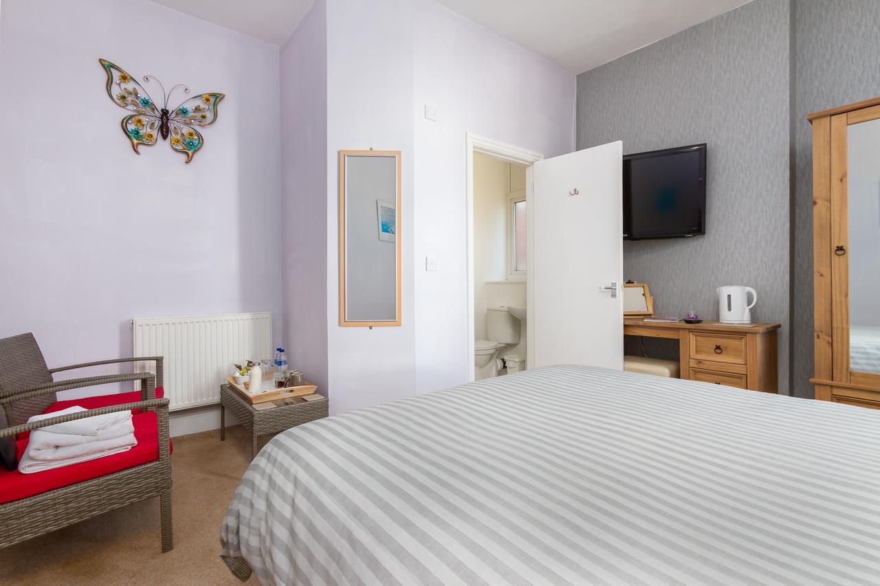 Le Papillon 4* Blackpool