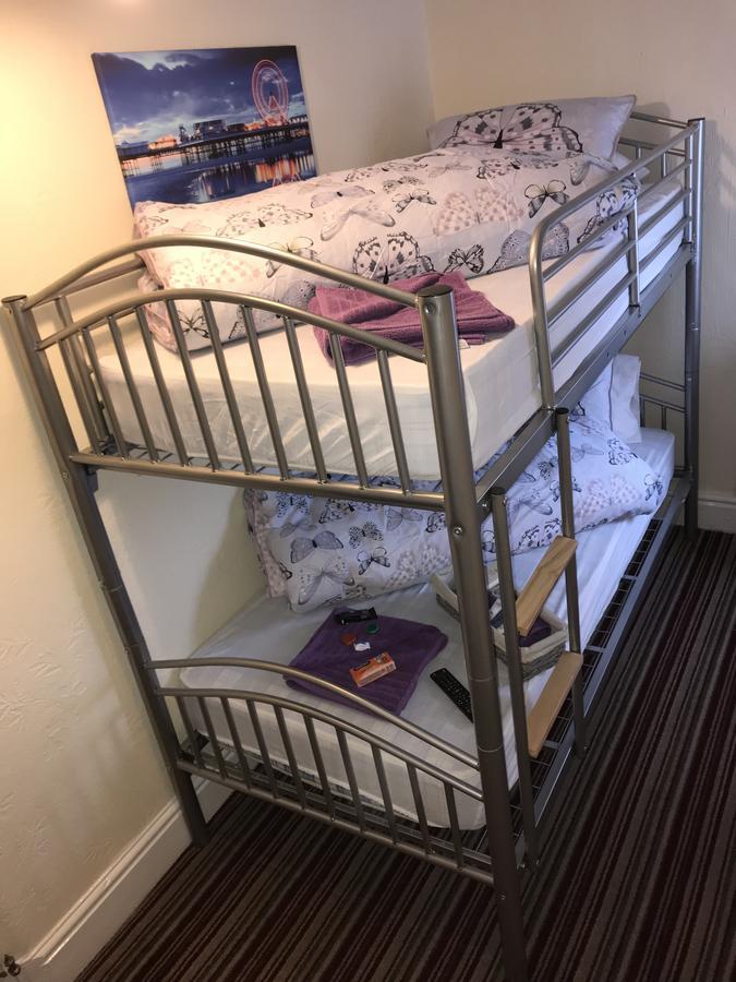 St Kildas, Hotel Blackpool
