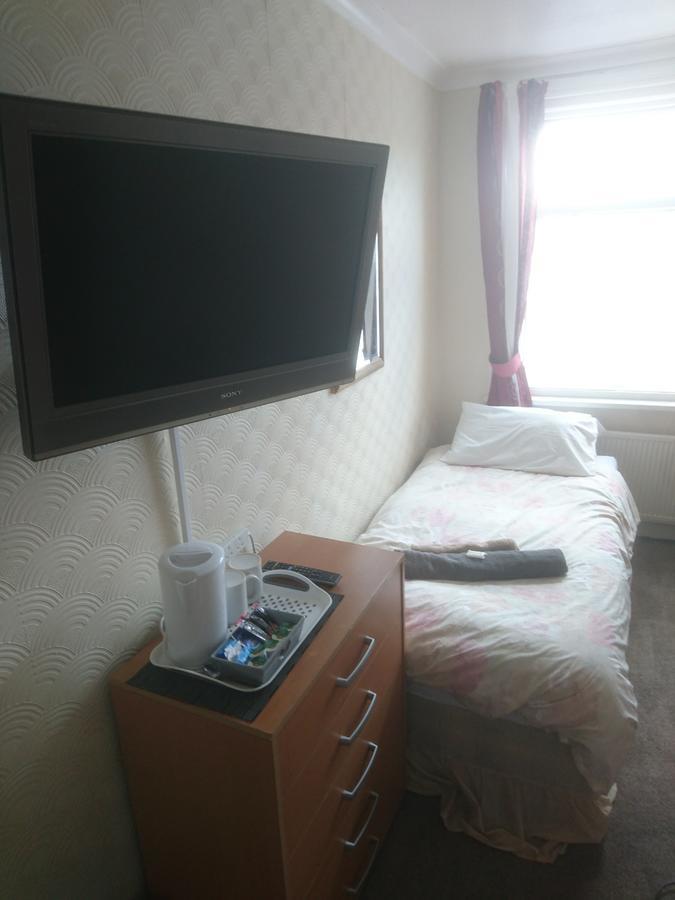 Fernlea Hotel