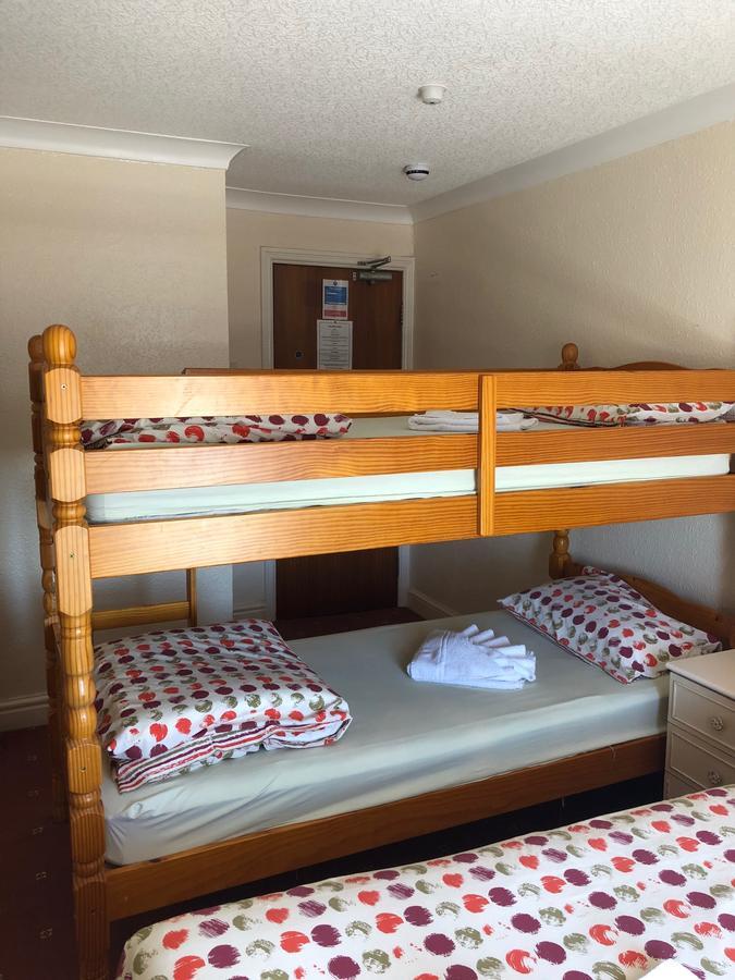 Athol Guest house Blackpool