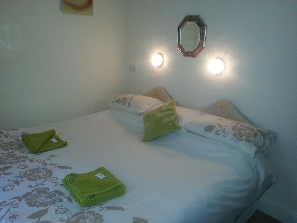 Guest house Lindum 2*