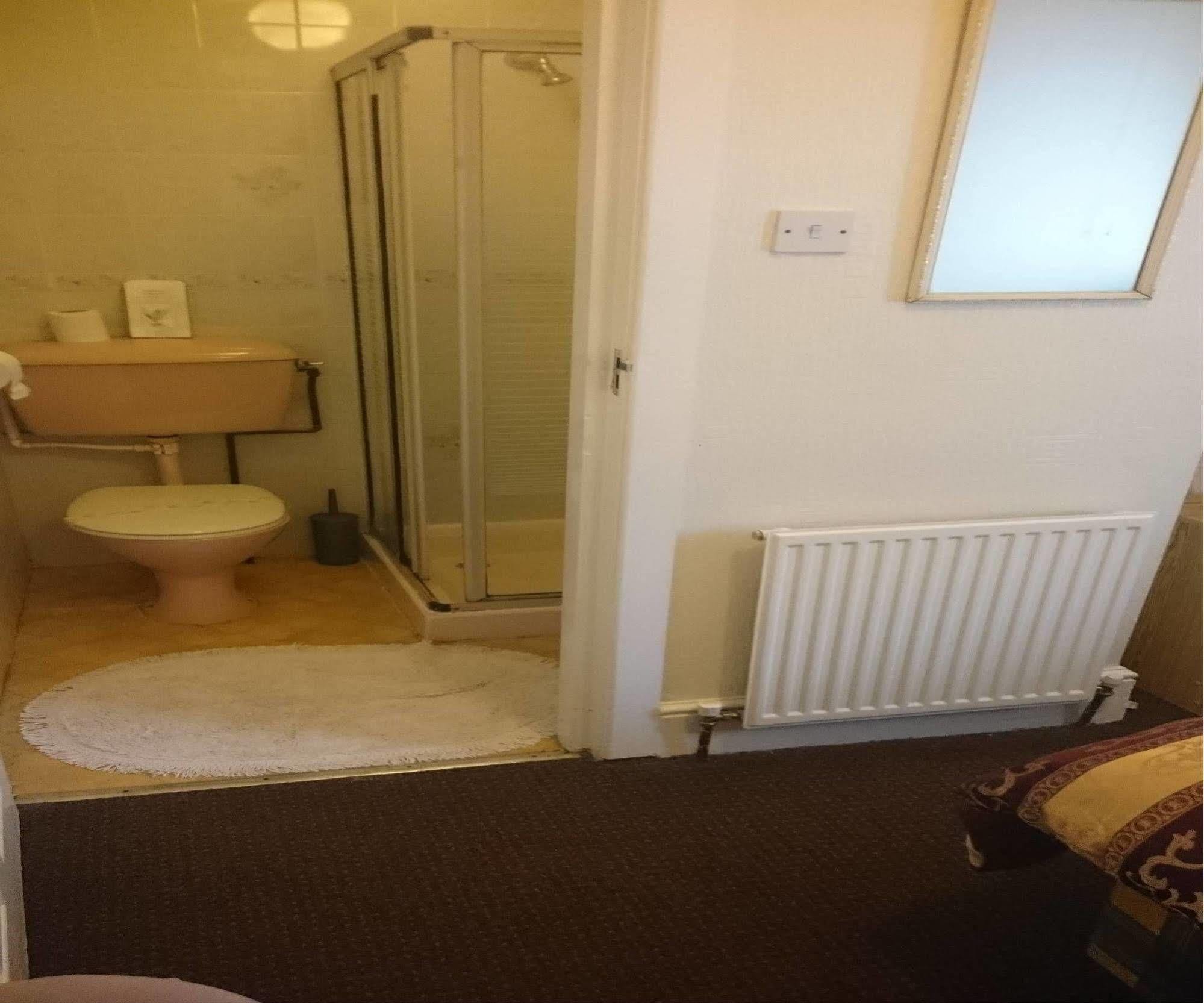 Guest house Willow Grove