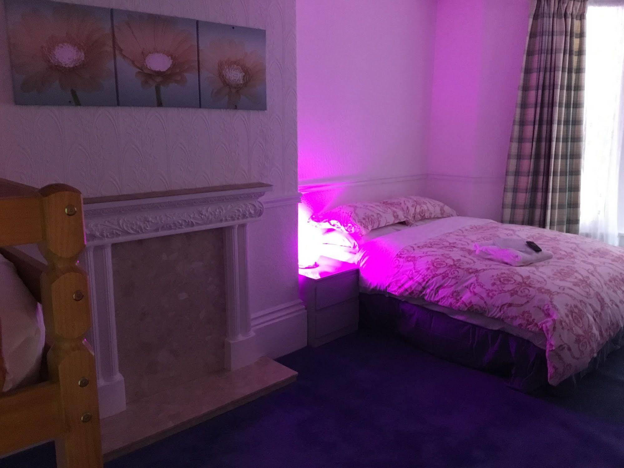 Guest house Granville 3*