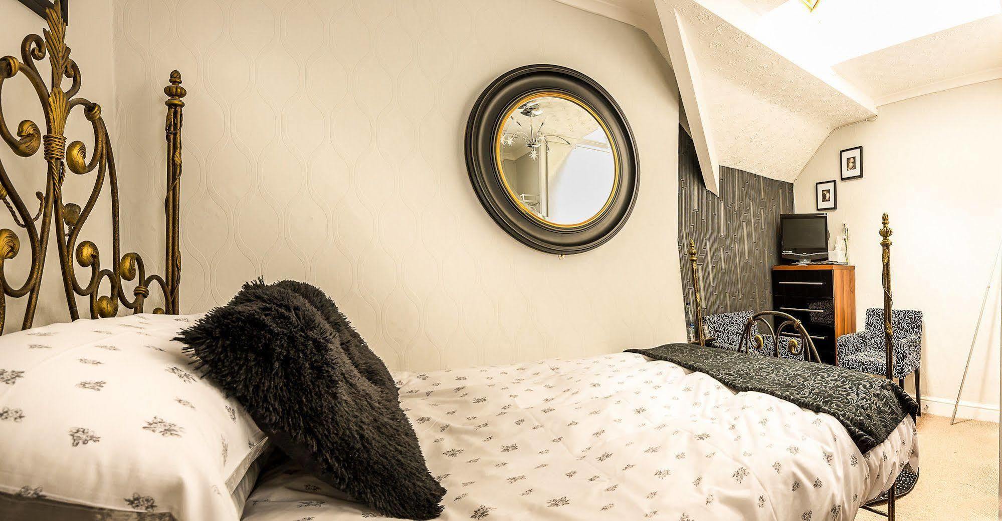 Glen Guest house 4*