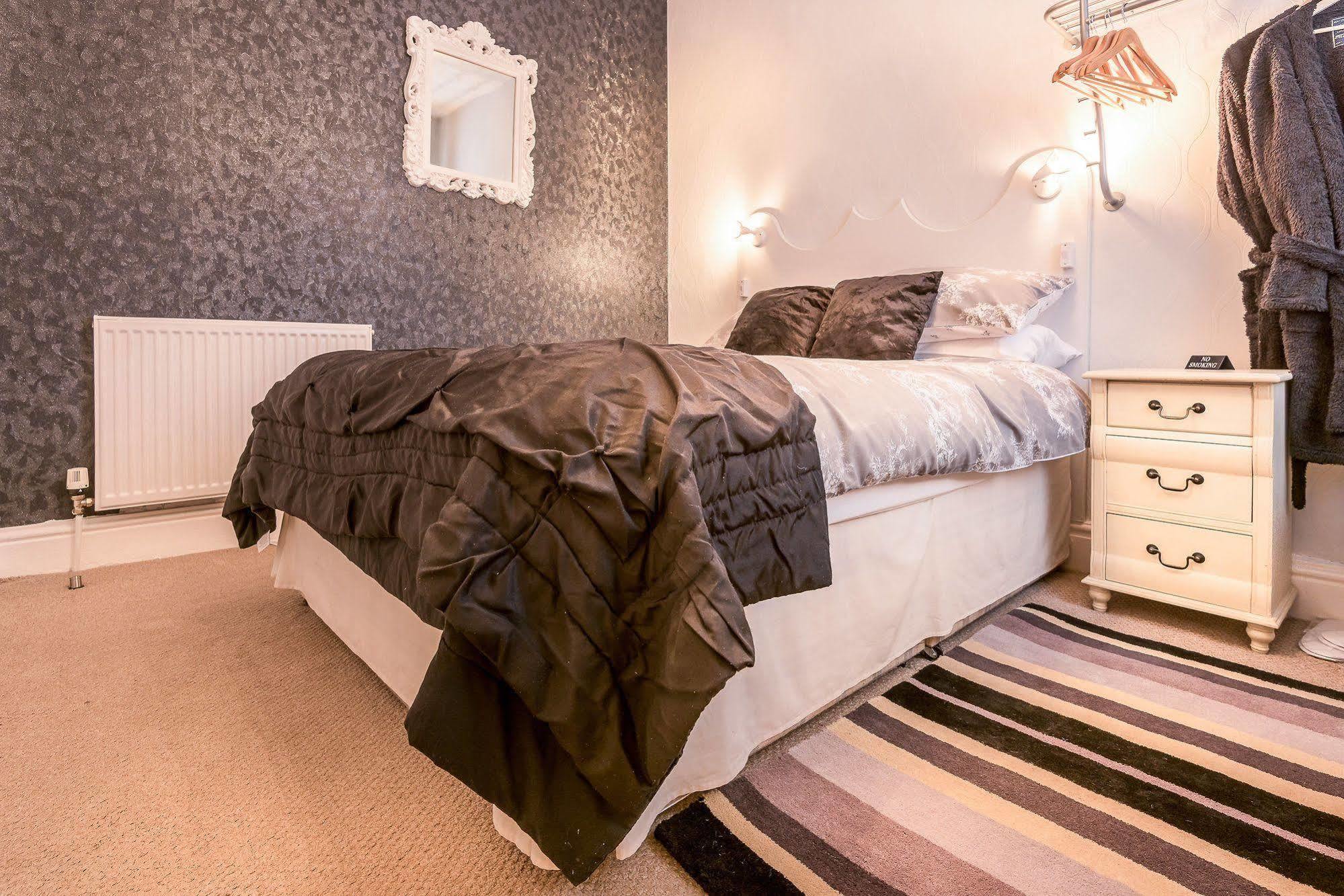 Glen Guest house 4*