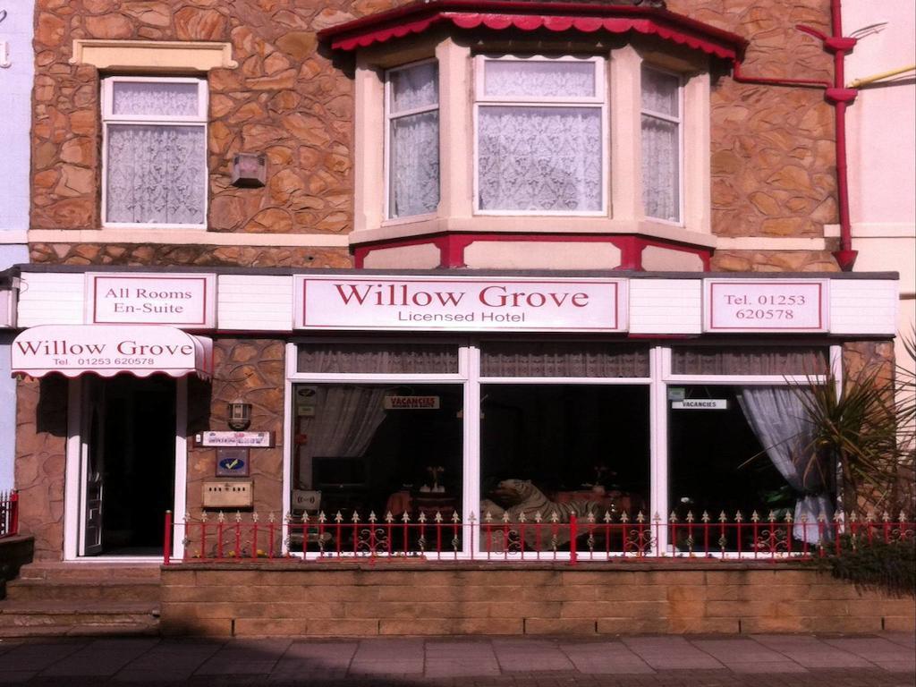 Willow Grove