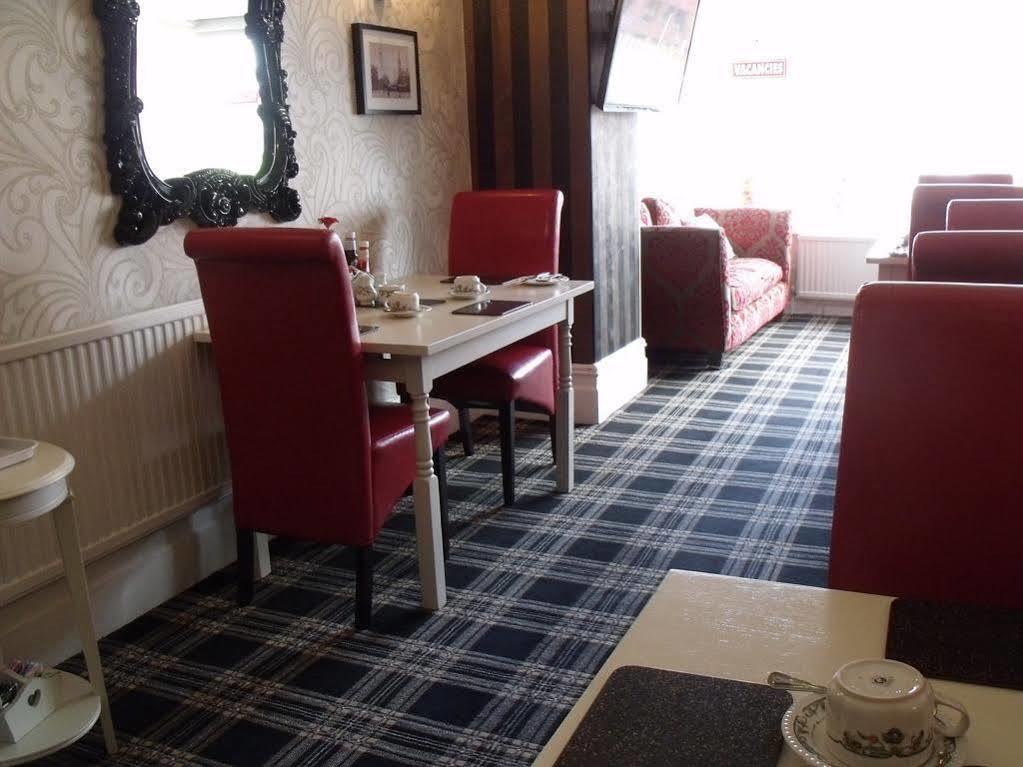 Benson - Small Families & Couples Only Bed & Breakfast Blackpool