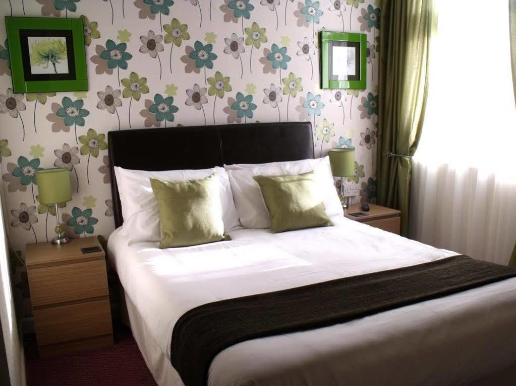 Bed & Breakfast Benson - Small Families & Couples Only 3*
