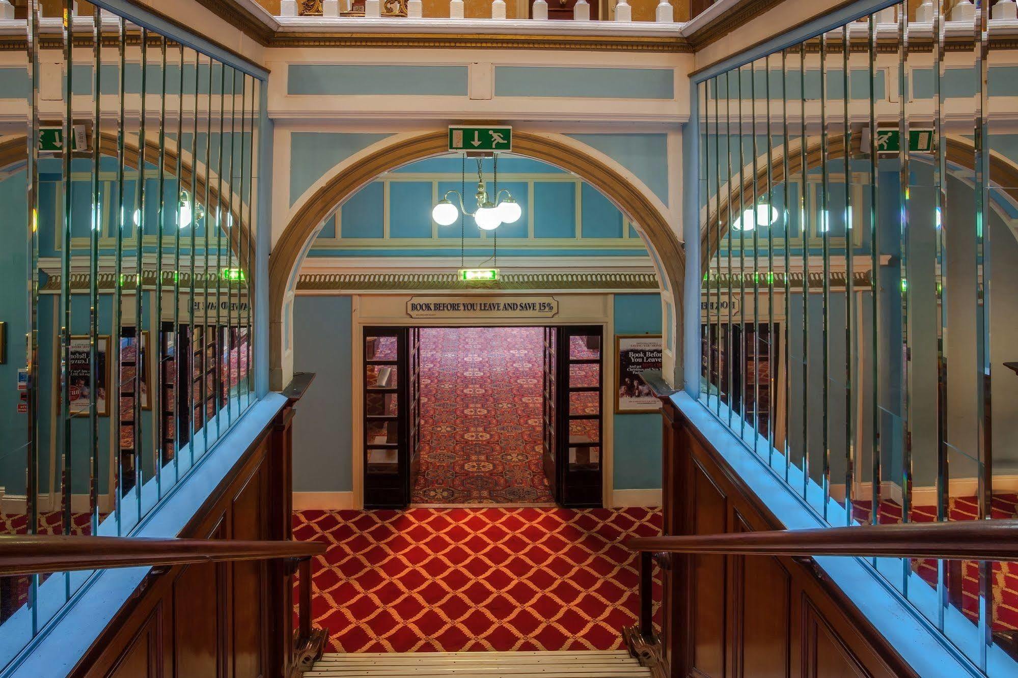 The Metropole 3*