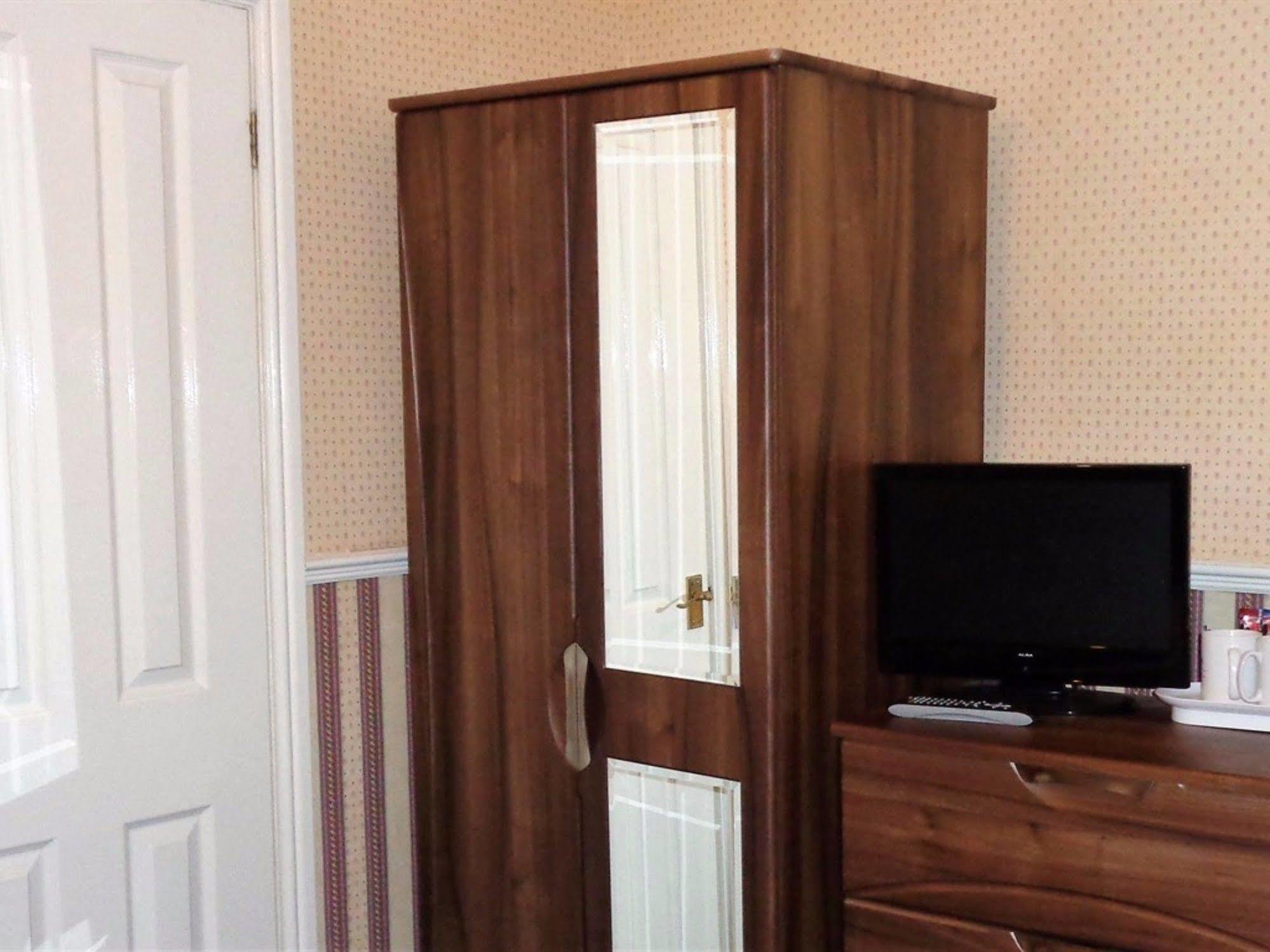 The Almeria Bed & Breakfast Blackpool