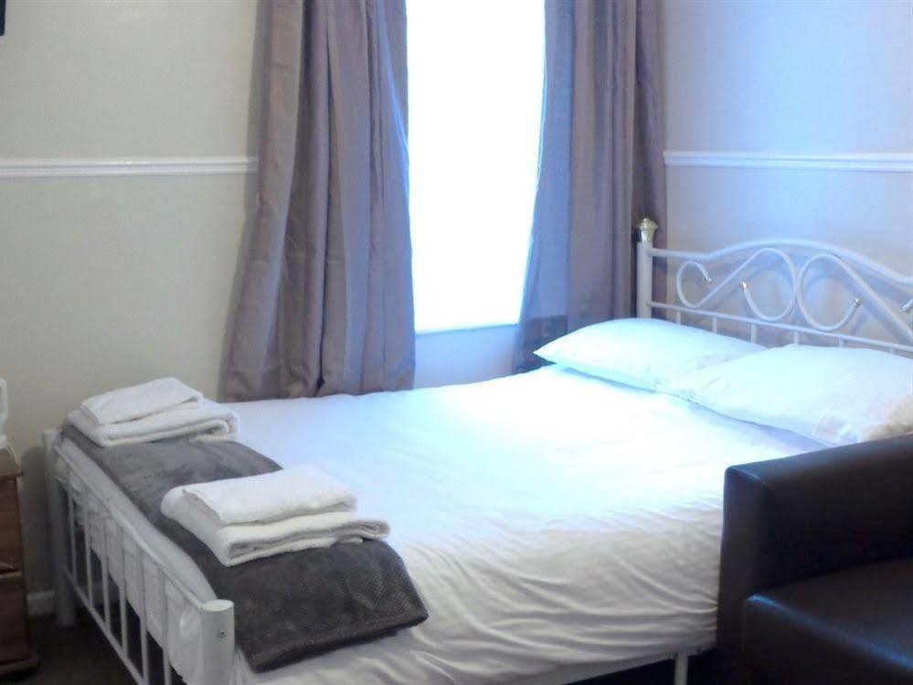 The Almeria 3* Blackpool