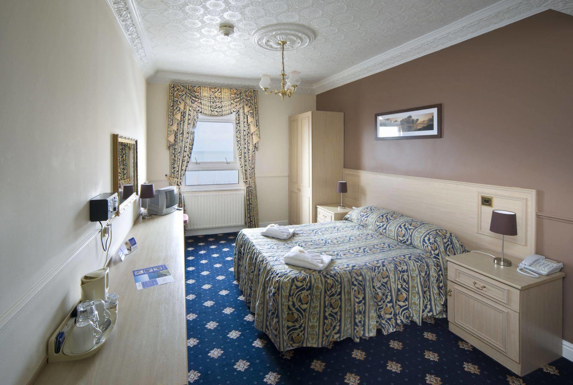 Hotel The Caledonian Tower 3*