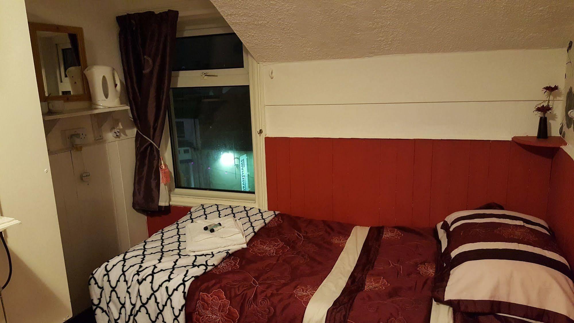 Guest house Darfield 2*