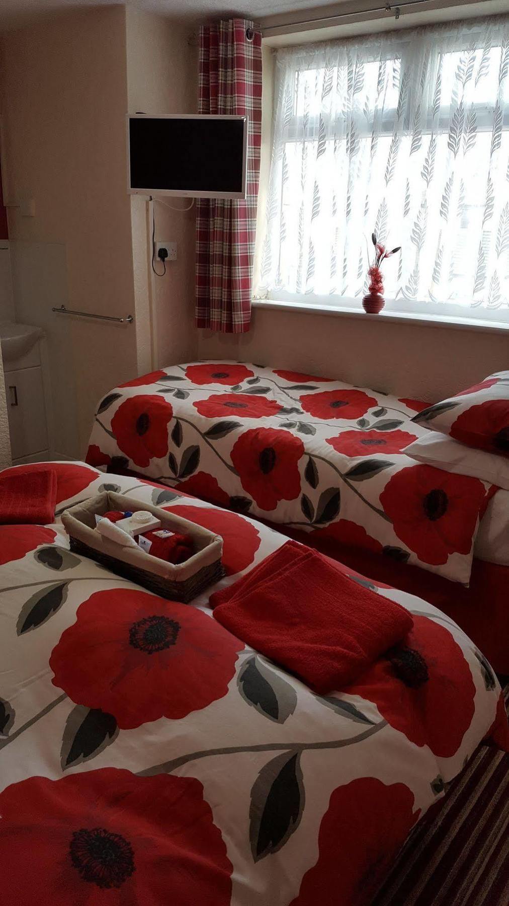 Hotel St Kildas, 3*