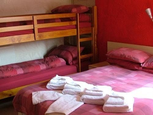 Bridle Apartment *