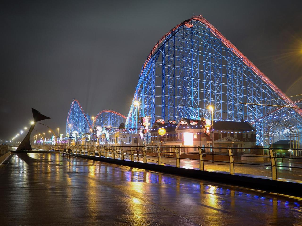 Simpson View By Service Blackpool