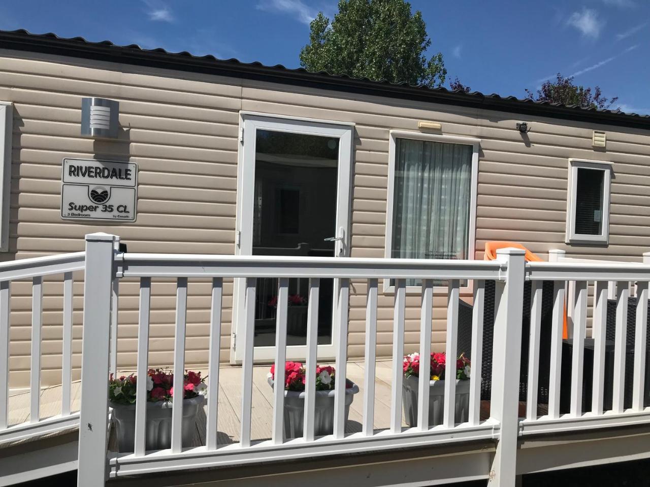 Family Holidays Lodge