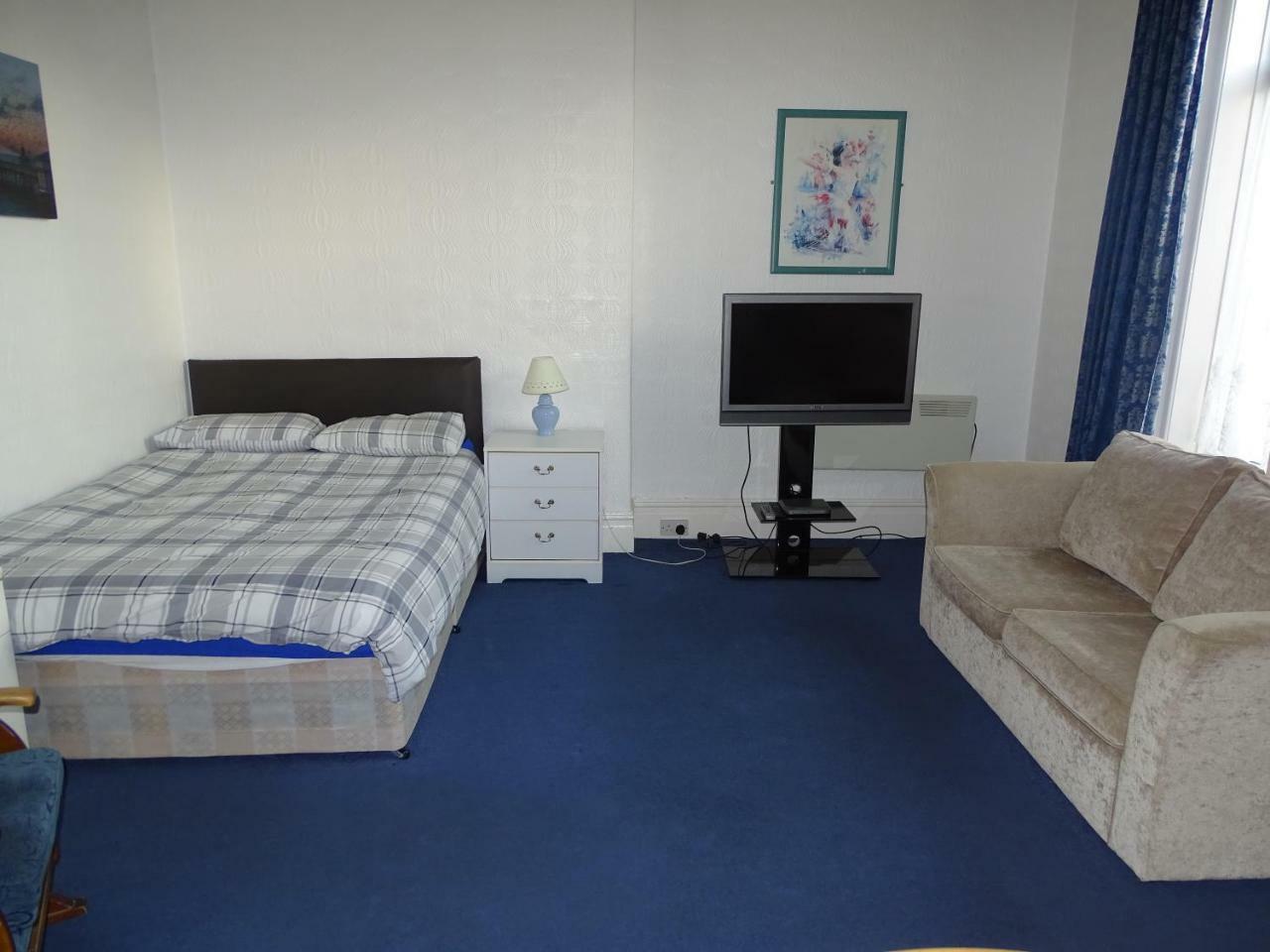 Beeton Villas Holiday Apartment Blackpool