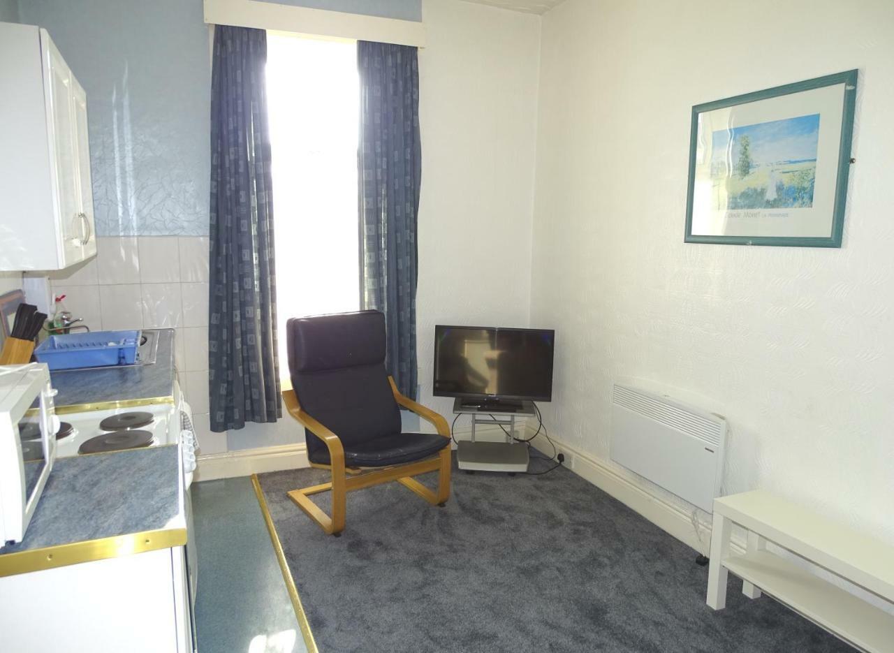 Apartment Beeton Villas Holiday