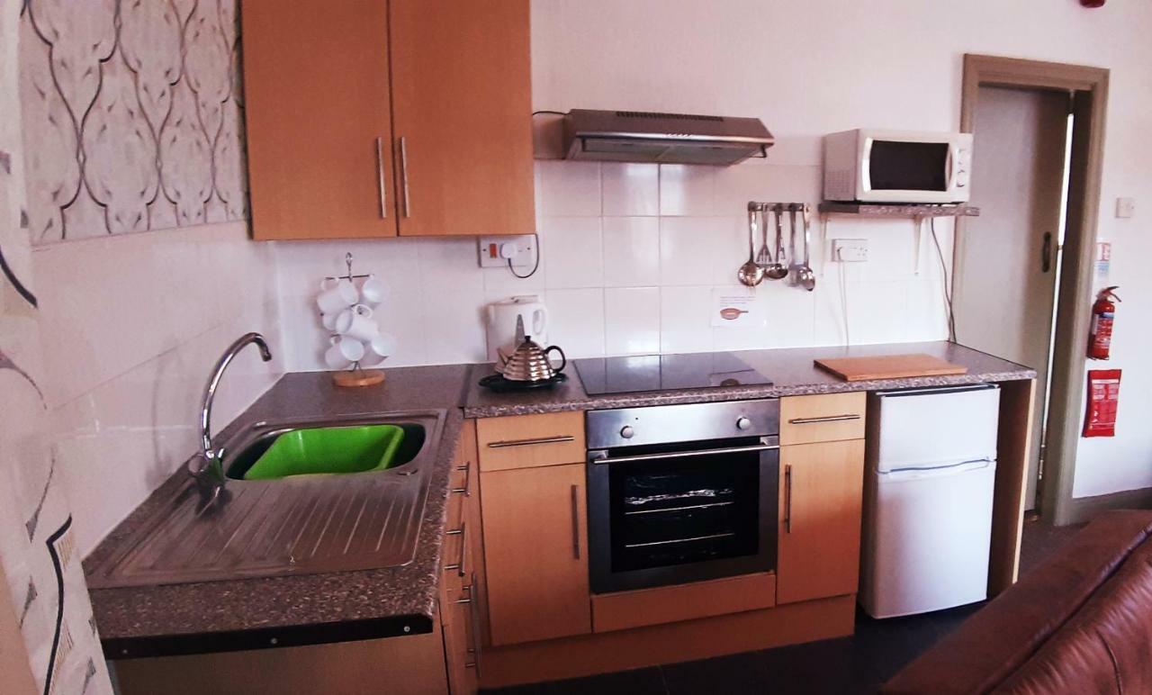 Oakville Apartment