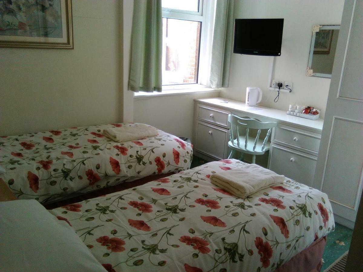 Hotel Rivers Vale 4*