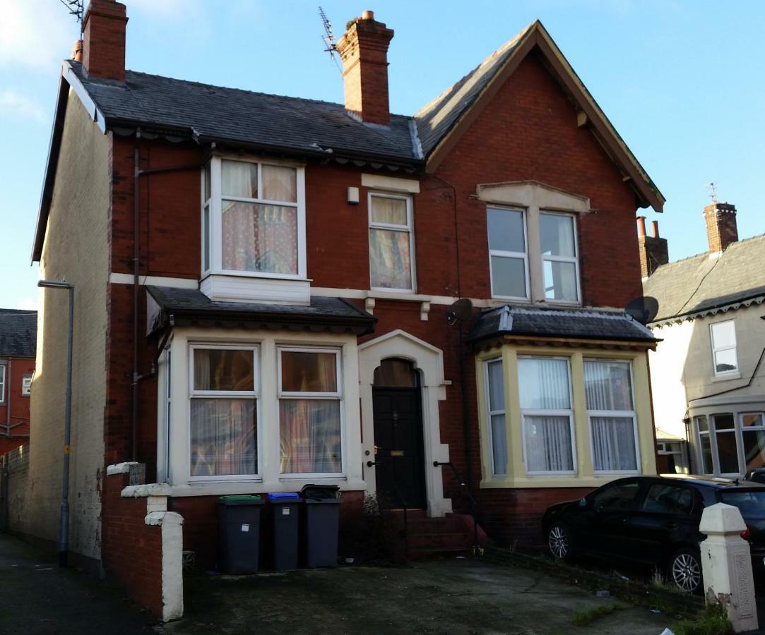 Raikes Parade Victorian - Collection Holiday home