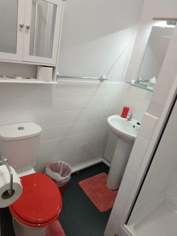 The Castleton 3*
