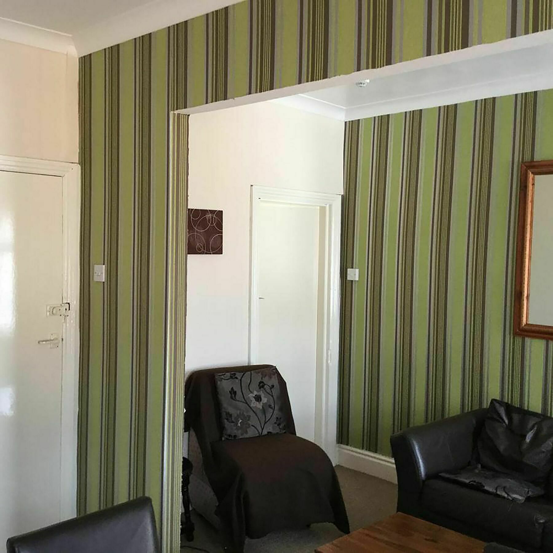 Tay's Flats Apartment *
