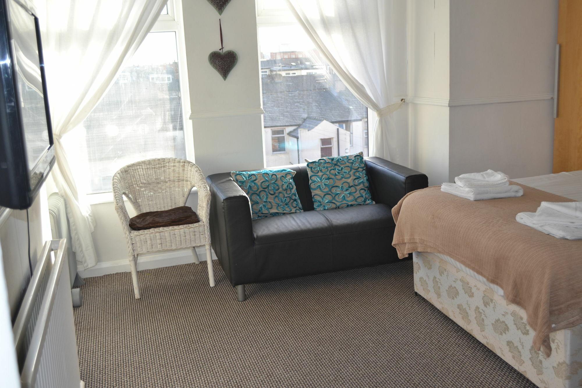 Guest house The Holmlea 3*