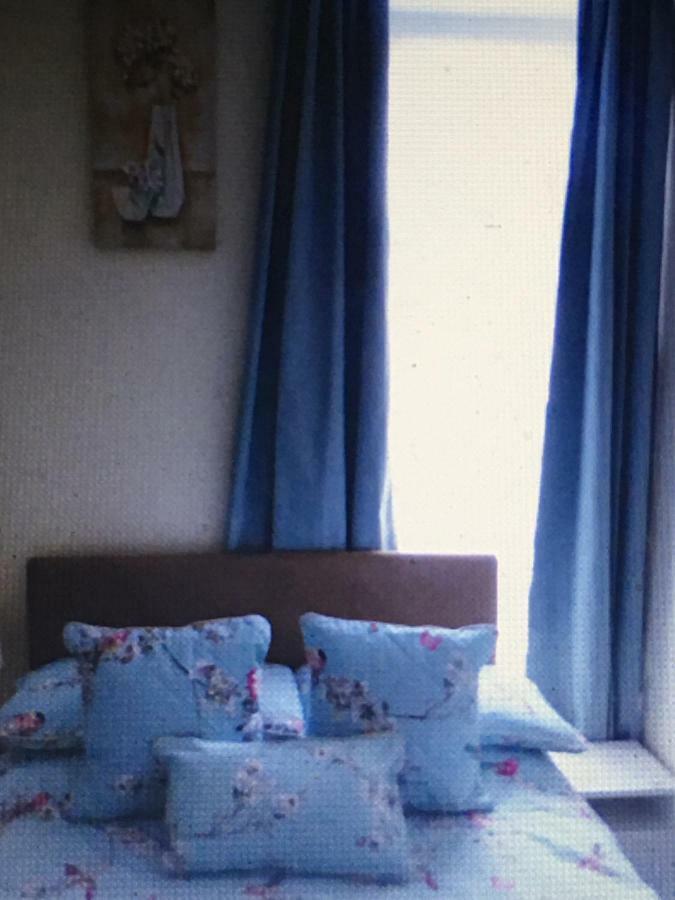 Camelot House 3* Blackpool