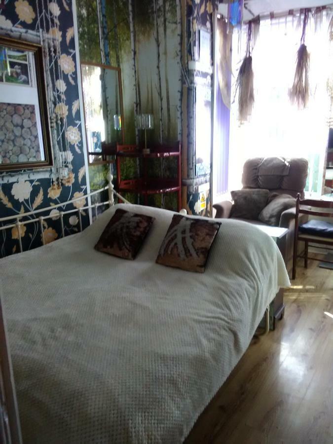 K.k's North Station Self Catering