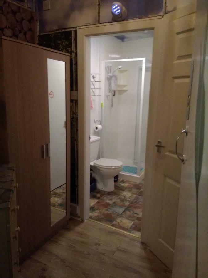 K.k's North Station Self Catering *