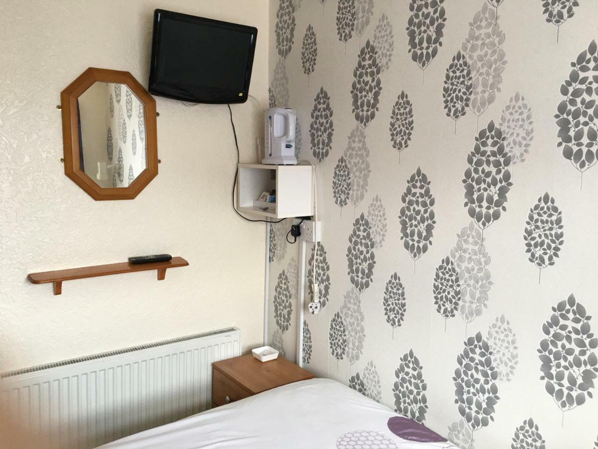 Bed & Breakfast Camelot House