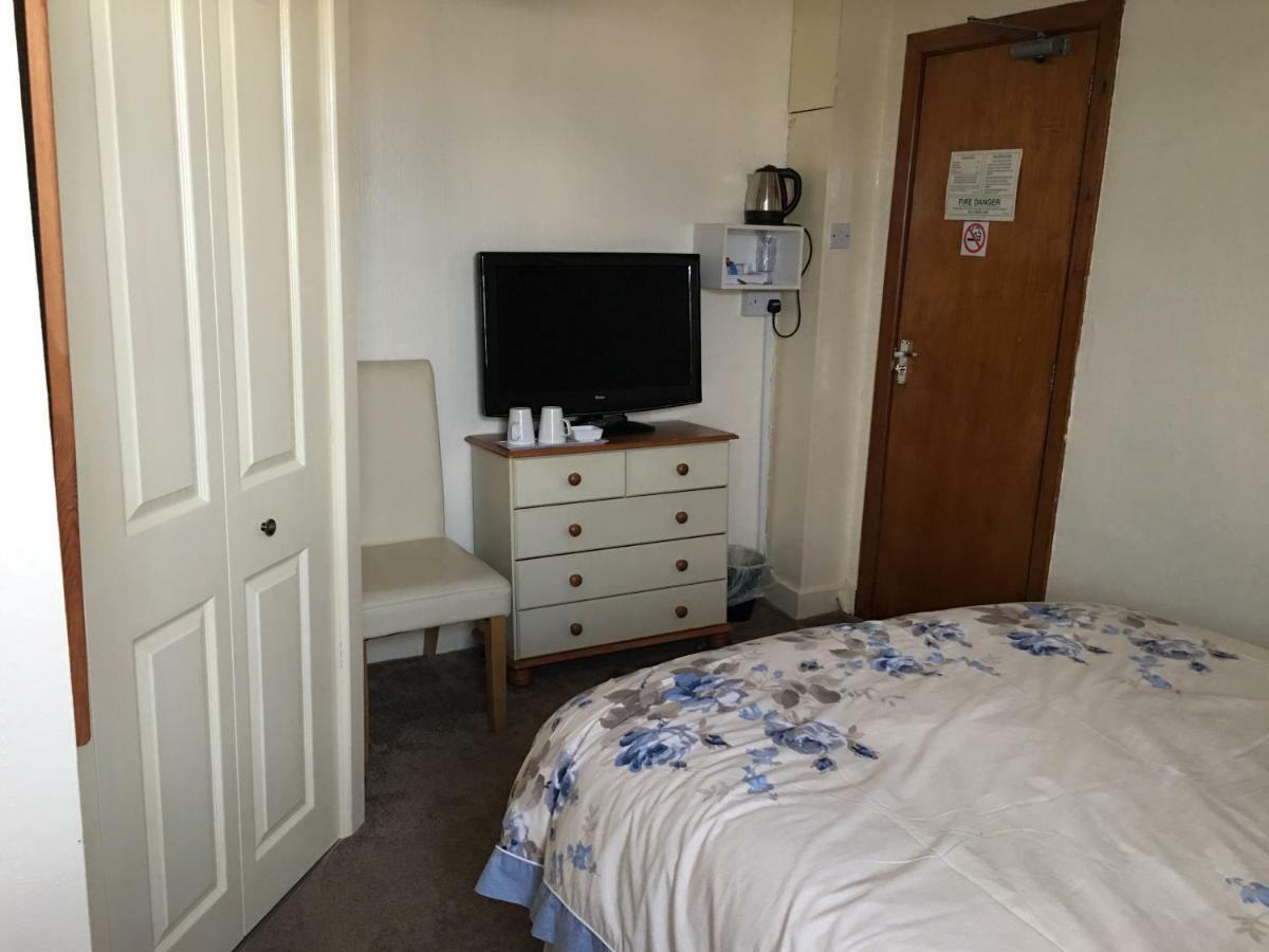Camelot House Bed & Breakfast Blackpool