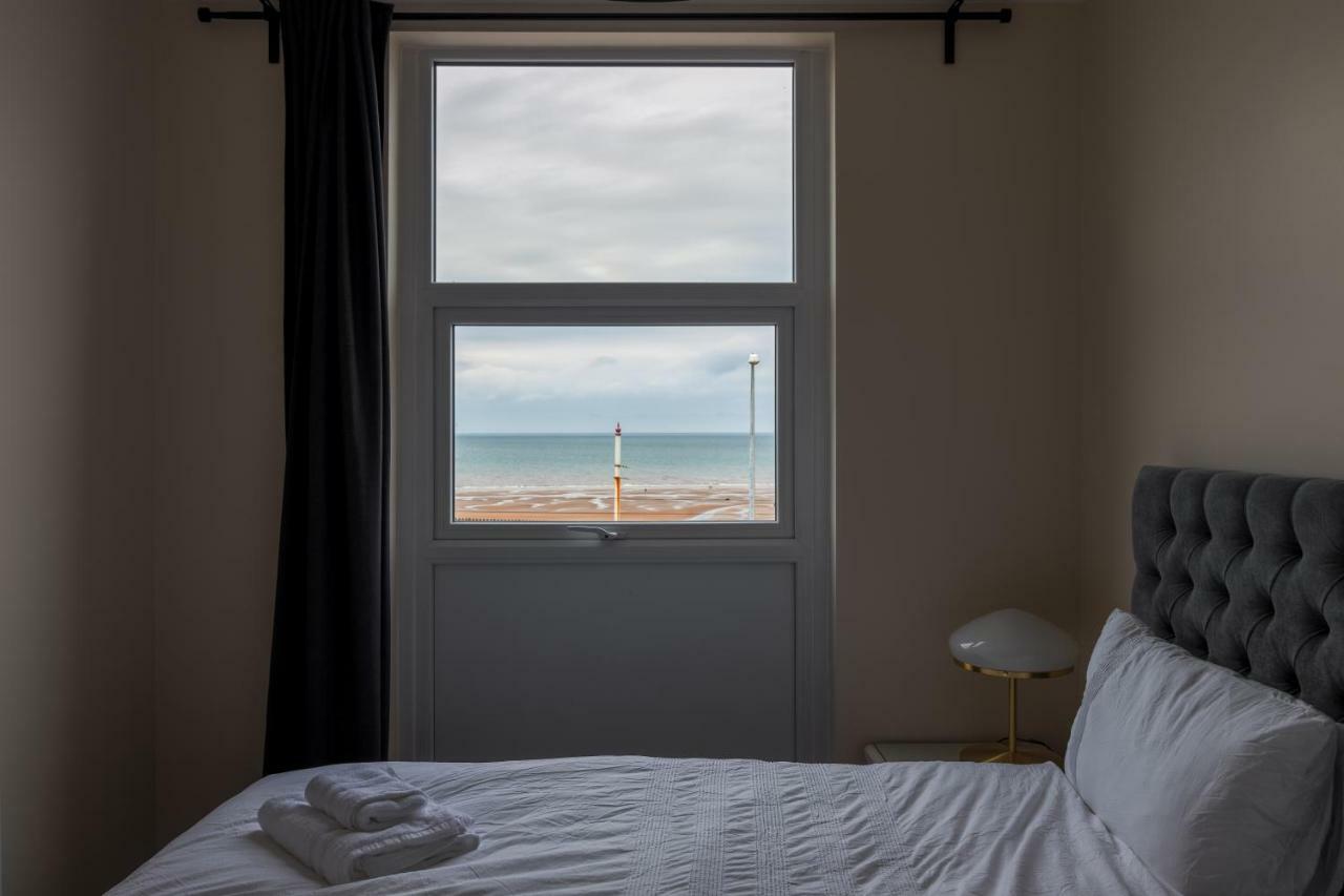 Granada Queen's Promenade Apartment Blackpool