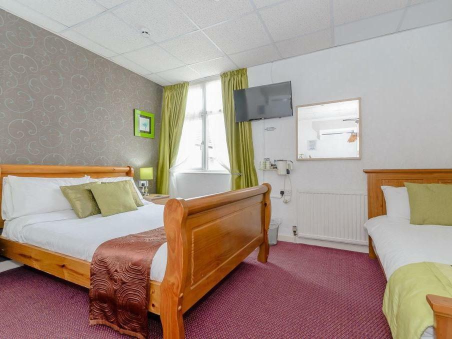Bed & Breakfast Benson - Small Families & Couples Only 3*