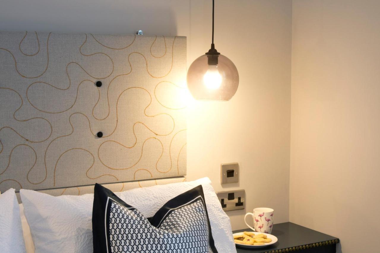 Blackbird Luxury 3 Blackpool