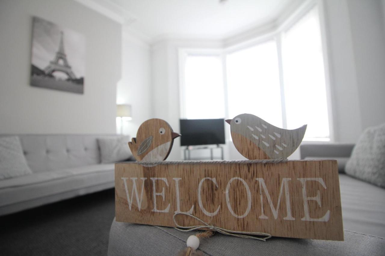 Egerton Choice - Town Centre - Modern And Spacious - Large Holiday home Blackpool