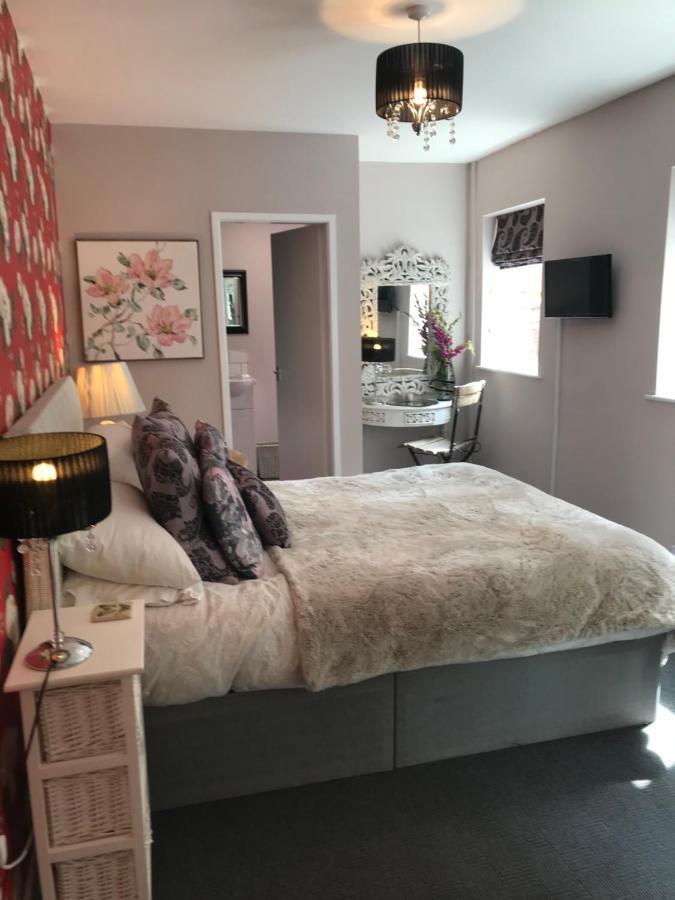 Holiday Lets -gf Regent Road * Blackpool