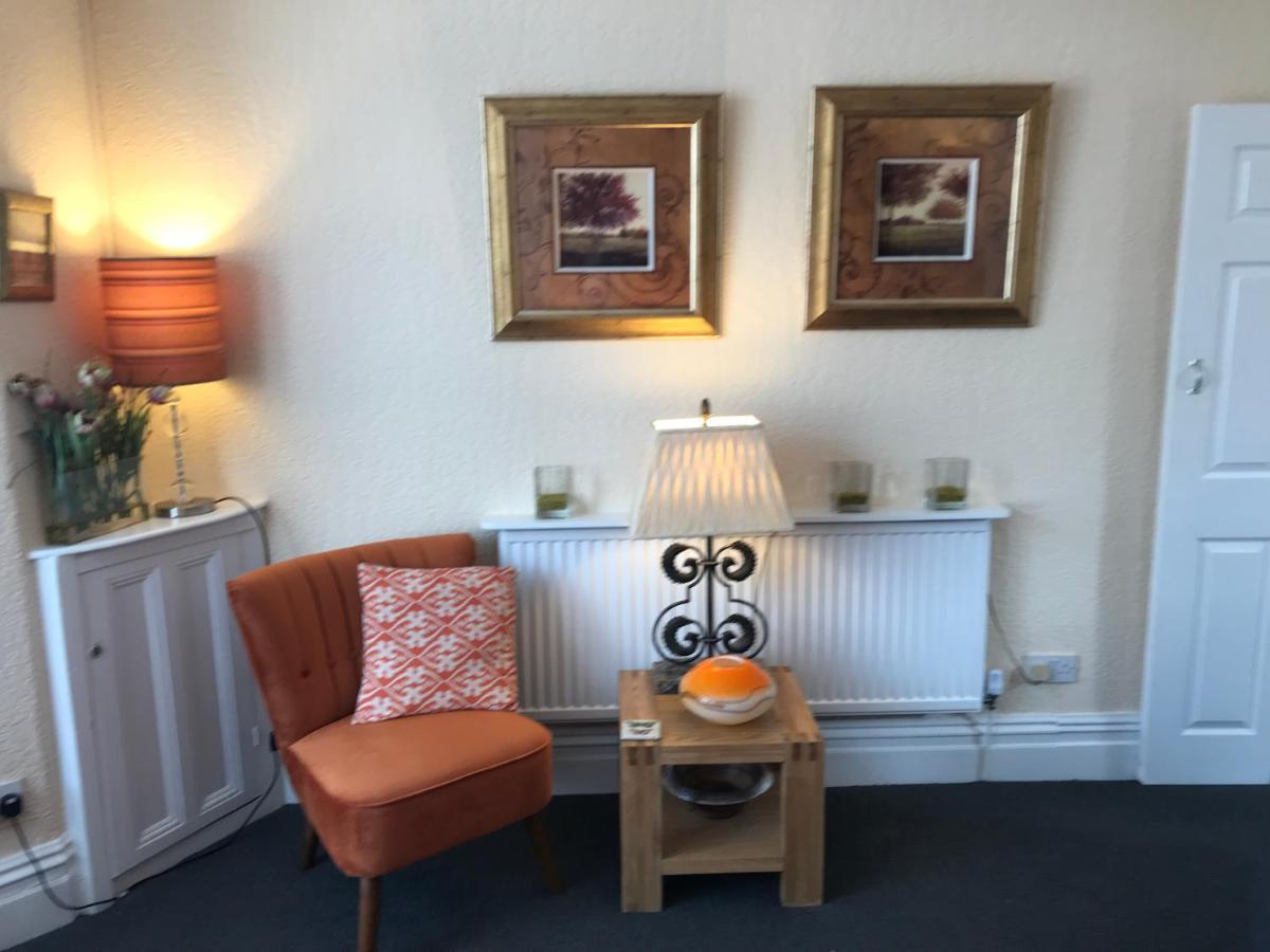 Holiday Lets -gf Regent Road Apartment
