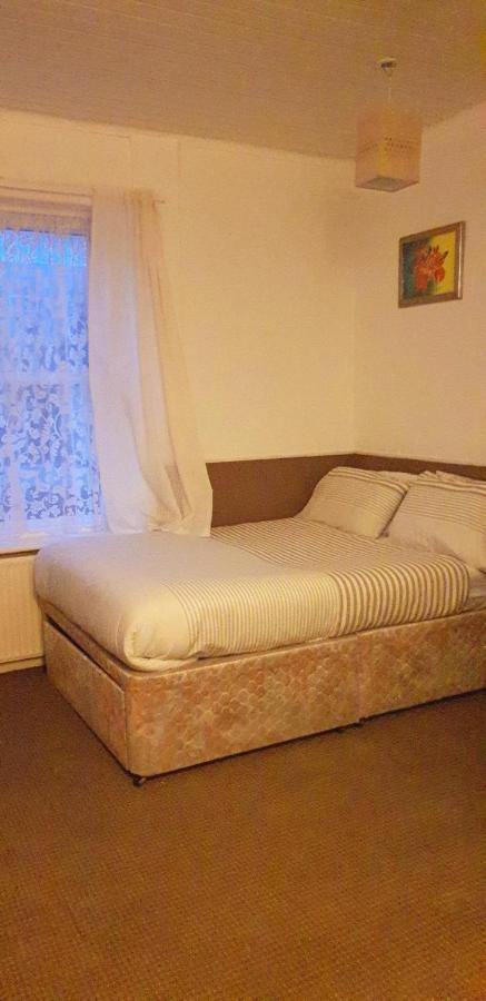 Avansi * Blackpool
