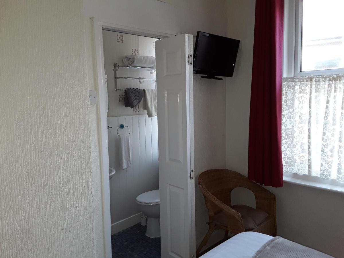 Stafford House Guest house 3*