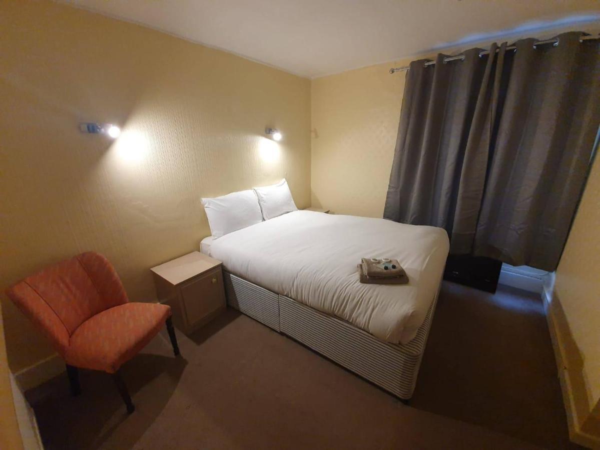 Starlux 3* Blackpool