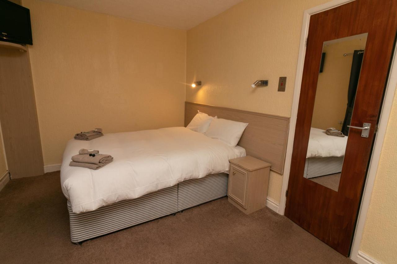 Starlux 3*