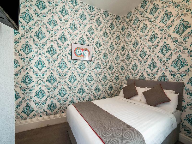 Martells Bed & Breakfast Blackpool